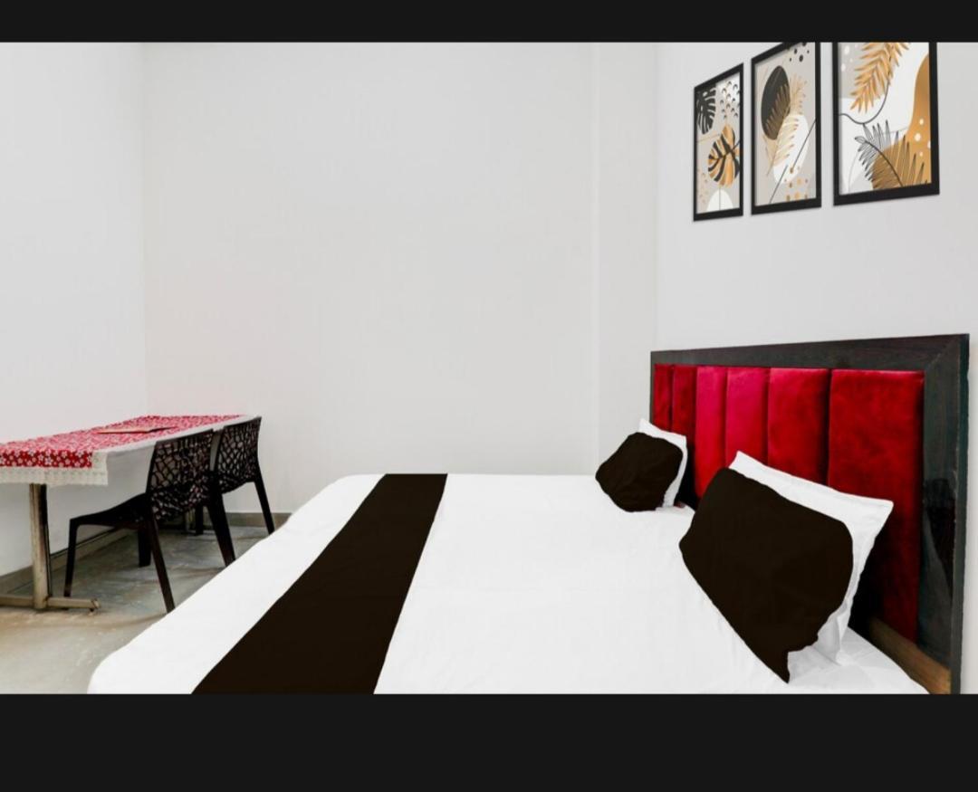 Hotel Basera Inn Raebareli Ngoại thất bức ảnh